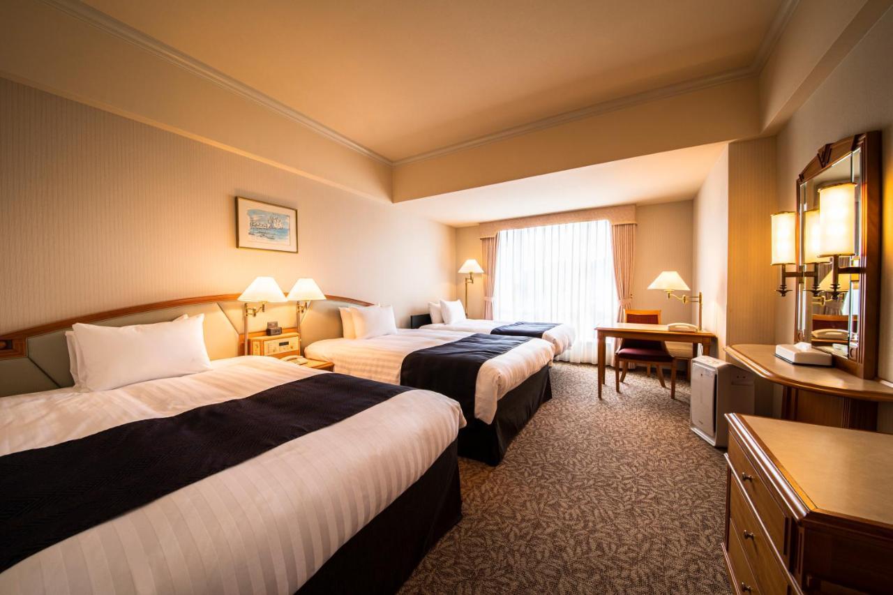 Kure Hankyu Hotel Bagian luar foto